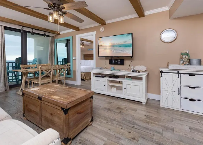 Island Winds East 702 Apartment